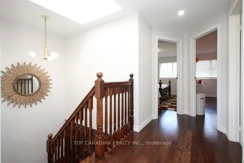 165 Appleby Cres, Markham, ON L3R 4L1