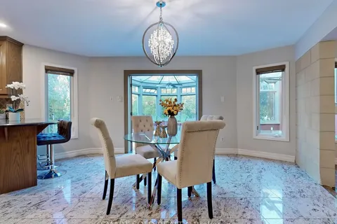 63 Topham Cres, Richmond Hill, ON L4C 9H2