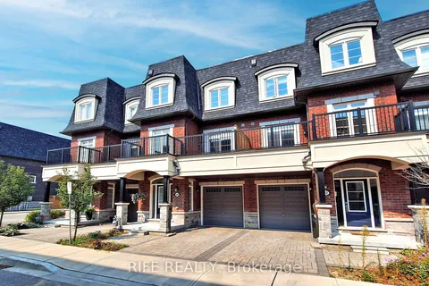 20 Deep River Lane, Richmond Hill, ON L4C 5S4