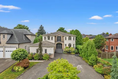 6 Magistrale Crt, Richmond Hill, ON L4C 0H3
