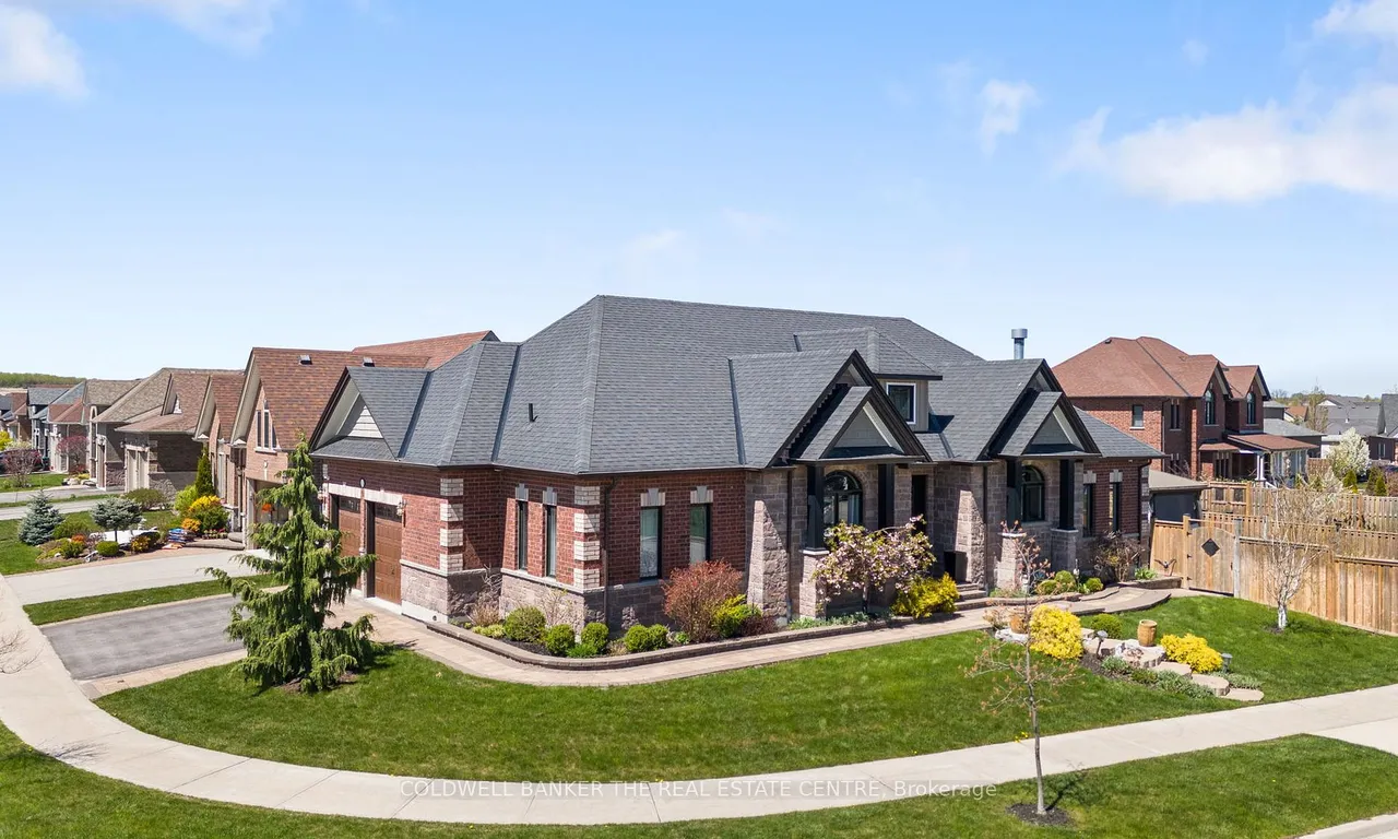 1076 Ralston Loop, Innisfil, ON L9S 0L1