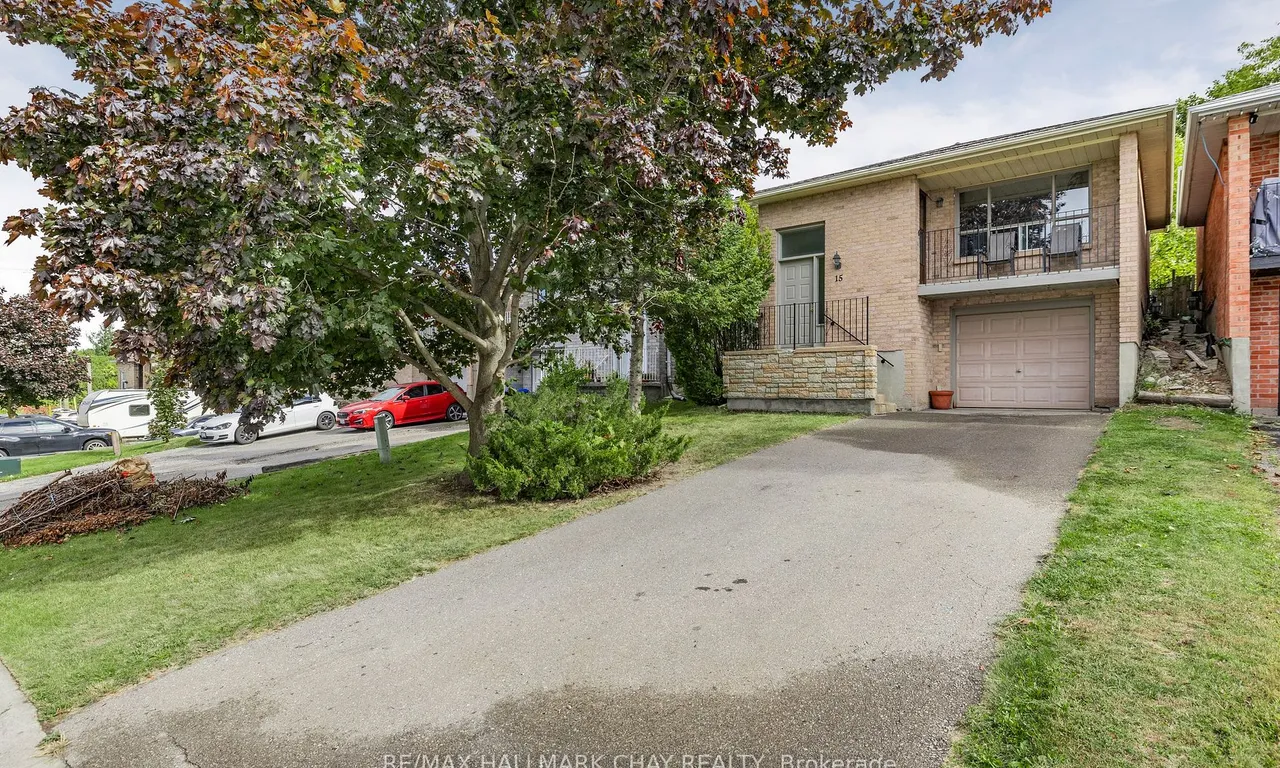 15 Turner Crt, Bradford West Gwillimbury, ON L3Z 2W3