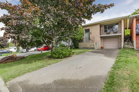 15 Turner Crt, Bradford West Gwillimbury, ON L3Z 2W3