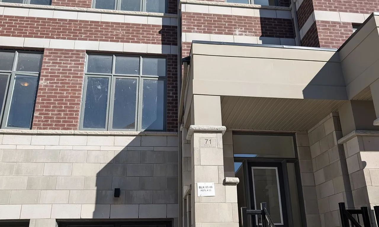 71 Millman Lane, Richmond Hill, ON L4S 1N7