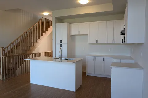 71 Millman Lane, Richmond Hill, ON L4S 1N7