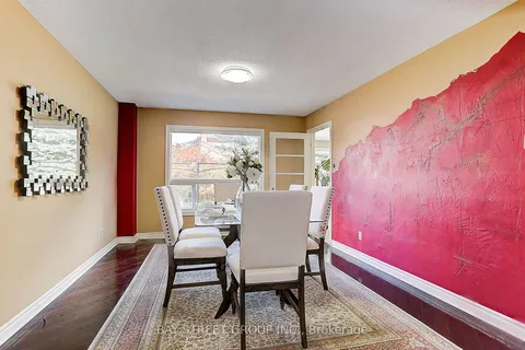 34 Brooklyn Cres, Markham, ON L3P 7C3