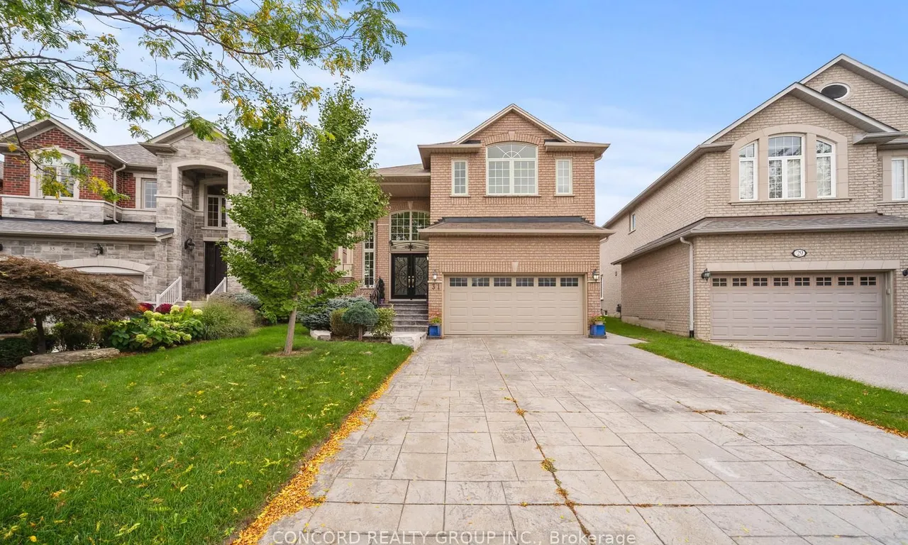 31 Burnhaven Ave, Vaughan, ON L6A 2P2