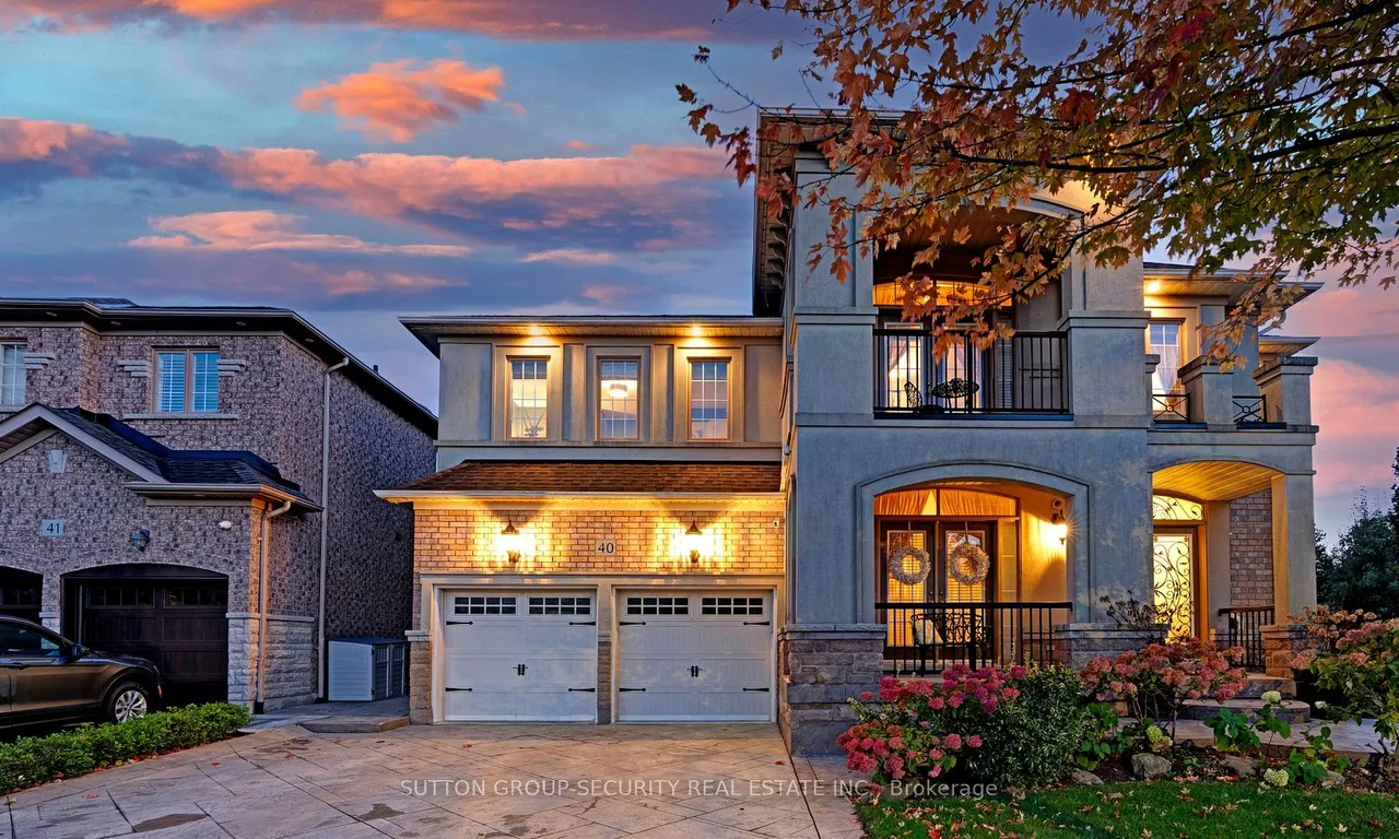 40 Meadow Ridge Crt, Vaughan, ON L6A 0C3