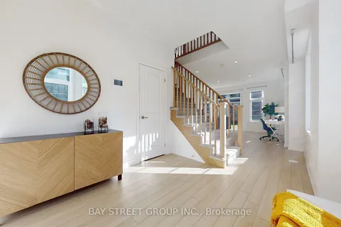 1 Sissons Way, Markham, ON L6B 1R2