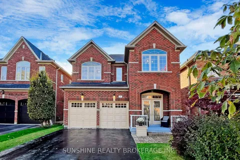 10 Eva Grove Crt, Whitchurch-Stouffville, ON L4A 0S4