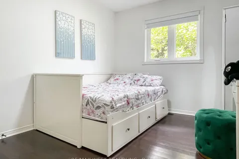 84 Willoway, Whitchurch-Stouffville, ON L4A 1K6