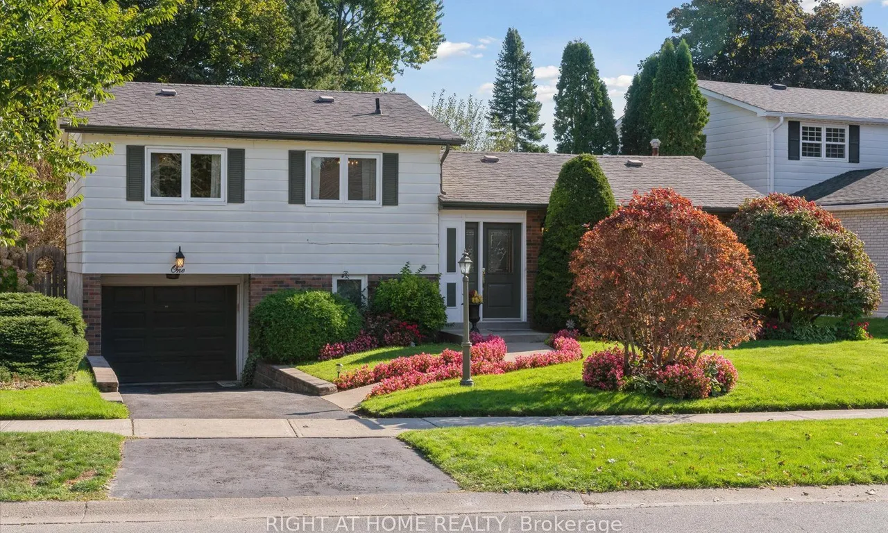 1 Sir Galahad Pl, Markham, ON L3P 2H5