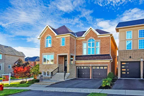 128 Alpaca Dr, Richmond Hill, ON L4E 0R2