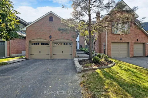 39 Redwood Lane, Markham, ON L3R 3Z1