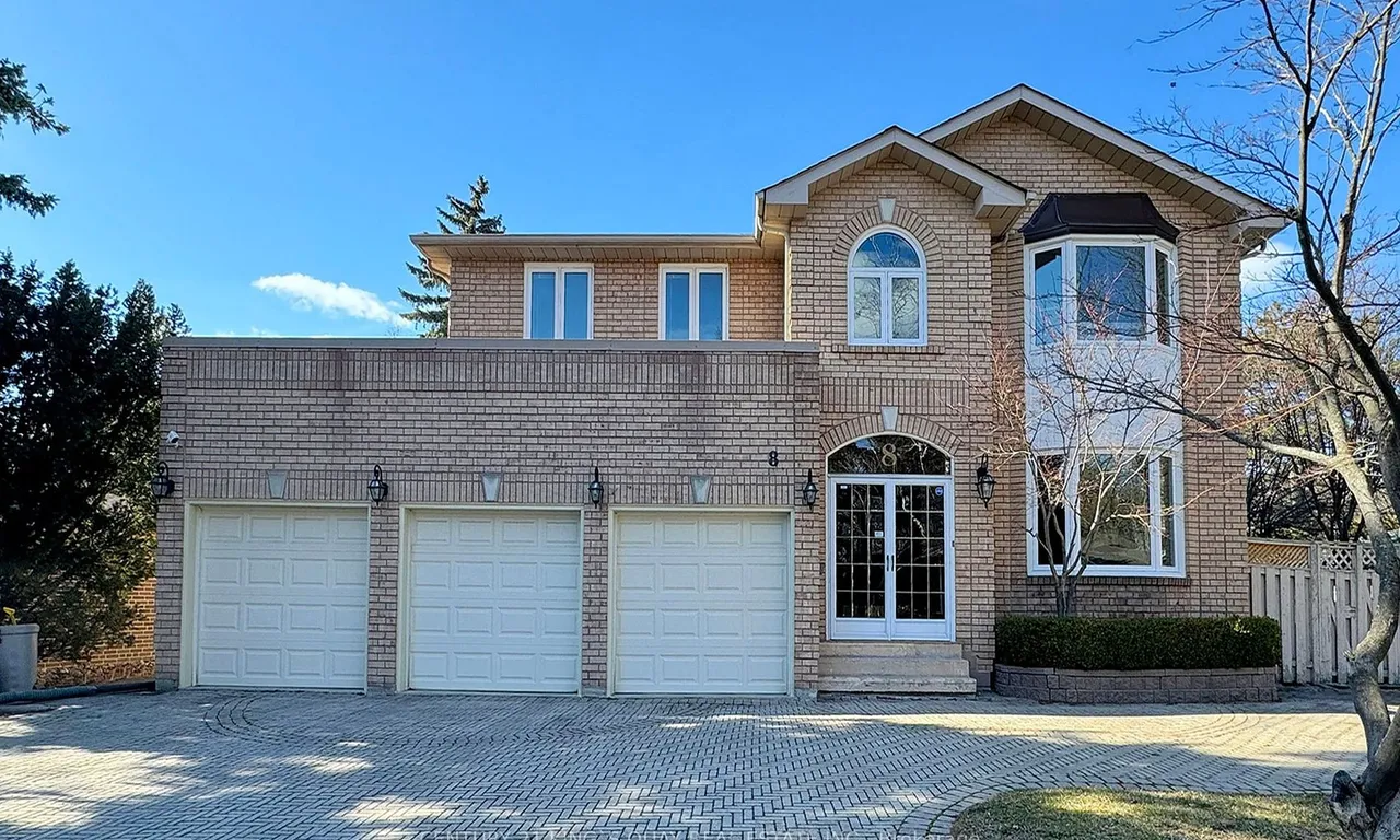8 Wildrose Cres, Markham, ON L3T 1N5