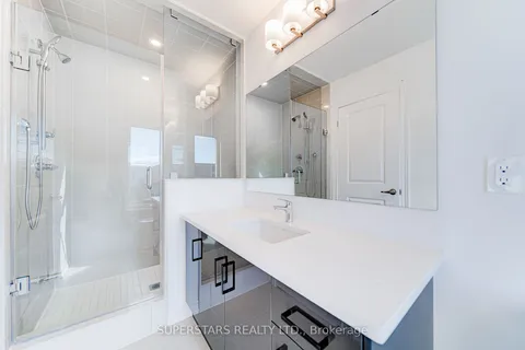 152 Lageer Dr, Whitchurch-Stouffville, ON L4A 5G2