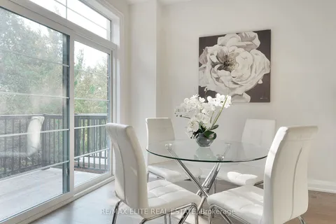 13 West Village Lane, Markham, ON L6C 1K4
