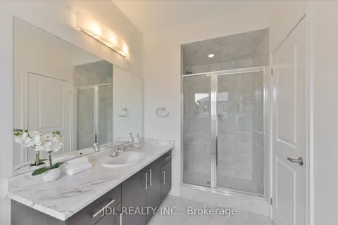 29 Mallery St, Richmond Hill, ON L4S 0H7