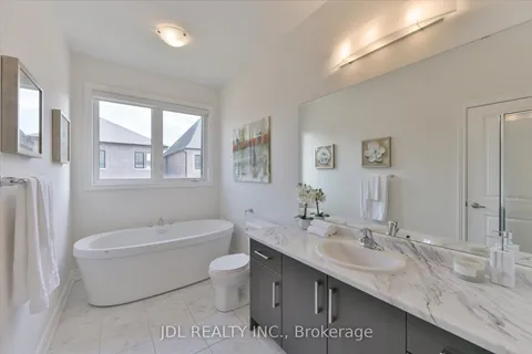 29 Mallery St, Richmond Hill, ON L4S 0H7