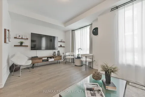 22 Imperial College Lane, Markham, ON L6E 0V6