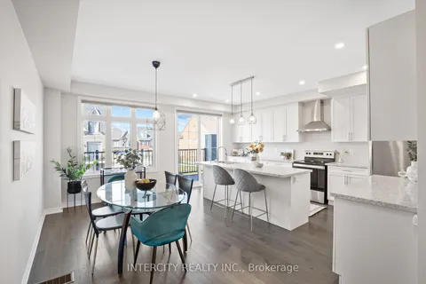 9710 Kennedy Rd, Markham, ON L6C 2A5