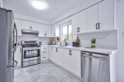 4 Waterwheel St, Markham, ON L3P 6M4