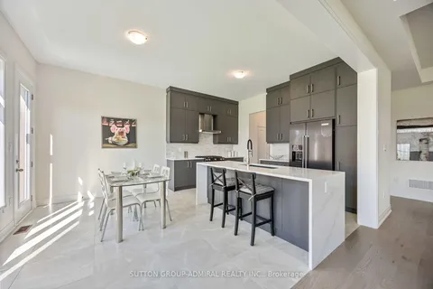 7 William Logan Dr, Richmond Hill, ON L4E 1A2