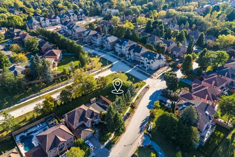 59 Cranberry Lane, Aurora, ON L4G 5Y5