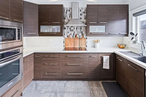 1351 Dallman St, Innisfil, ON L0L 1W0