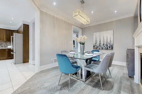 23 Santa Amato Cres, Vaughan, ON L4J 0E9