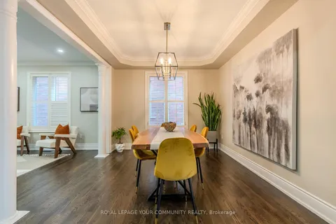 14 Eber St, Richmond Hill, ON L4E 4X1