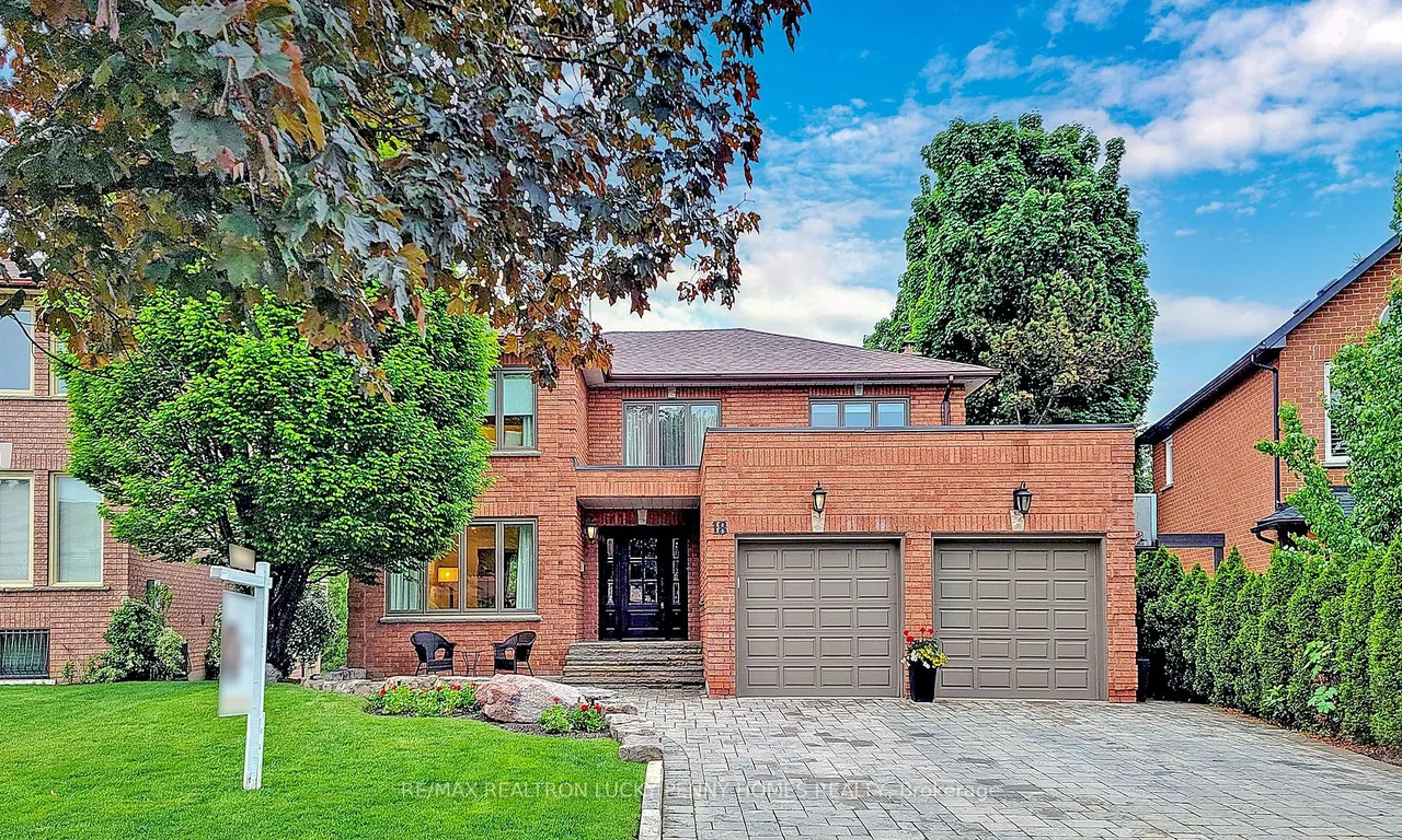 18 Hickory Dr, Markham, ON L3P 6S6