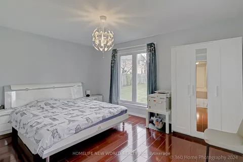 141 Hertford Cres, Markham, ON L3S 3R4