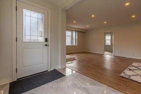173 Garden Ave, Georgina, ON L4P 2L2