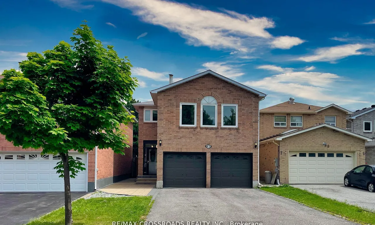 43 Pilkington Cres, Vaughan, ON L4J 7J5