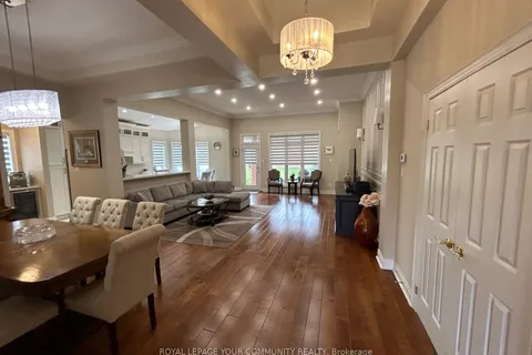 79 Legendary Tr, Whitchurch-Stouffville, ON L4A 1N6