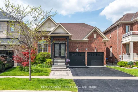 64 Weaver Terr, New Tecumseth, ON L0G 1W0