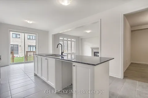 309 Boundary Blvd, Whitchurch-Stouffville, ON L4A 5E2