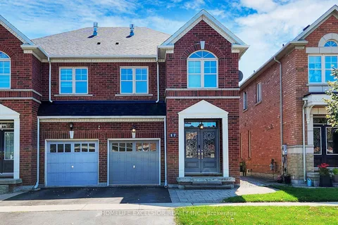 17 Princess Diana Dr, Markham, ON L6C 0G7