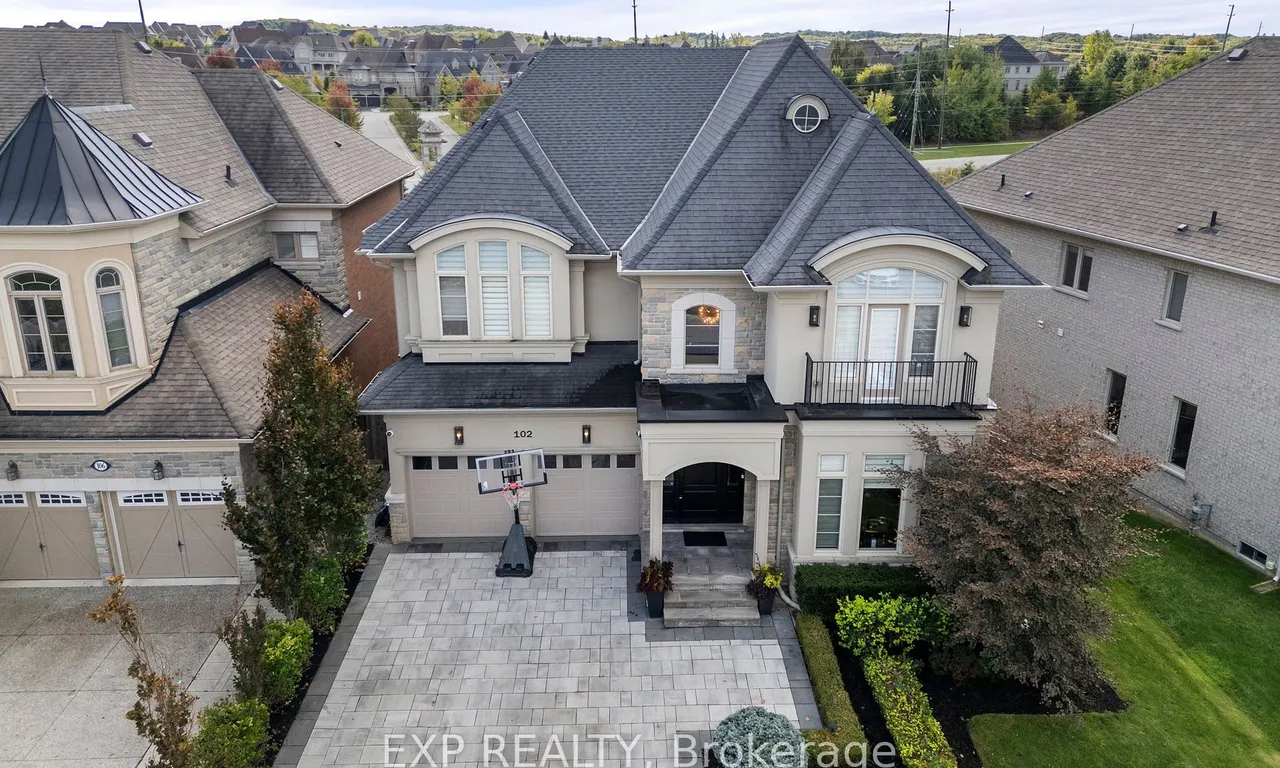 102 Vines Pl, Aurora, ON L4G 0R7