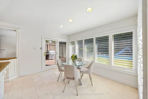 126 Aitken Circ, Markham, ON L3R 7L8