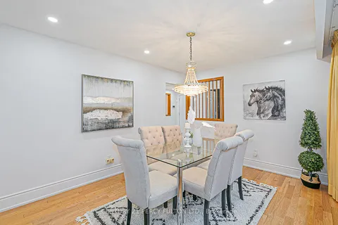 67 Cheeseman Dr, Markham, ON L3R 3G3