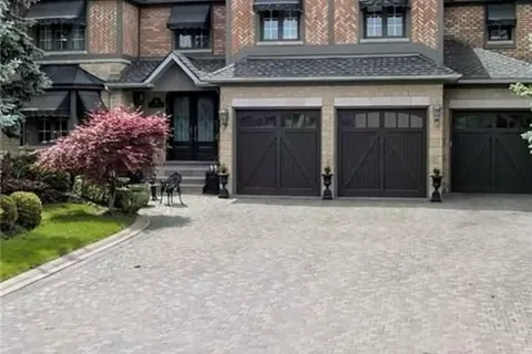 70 BROWNLEE Ave, Vaughan, ON L4L 8H4