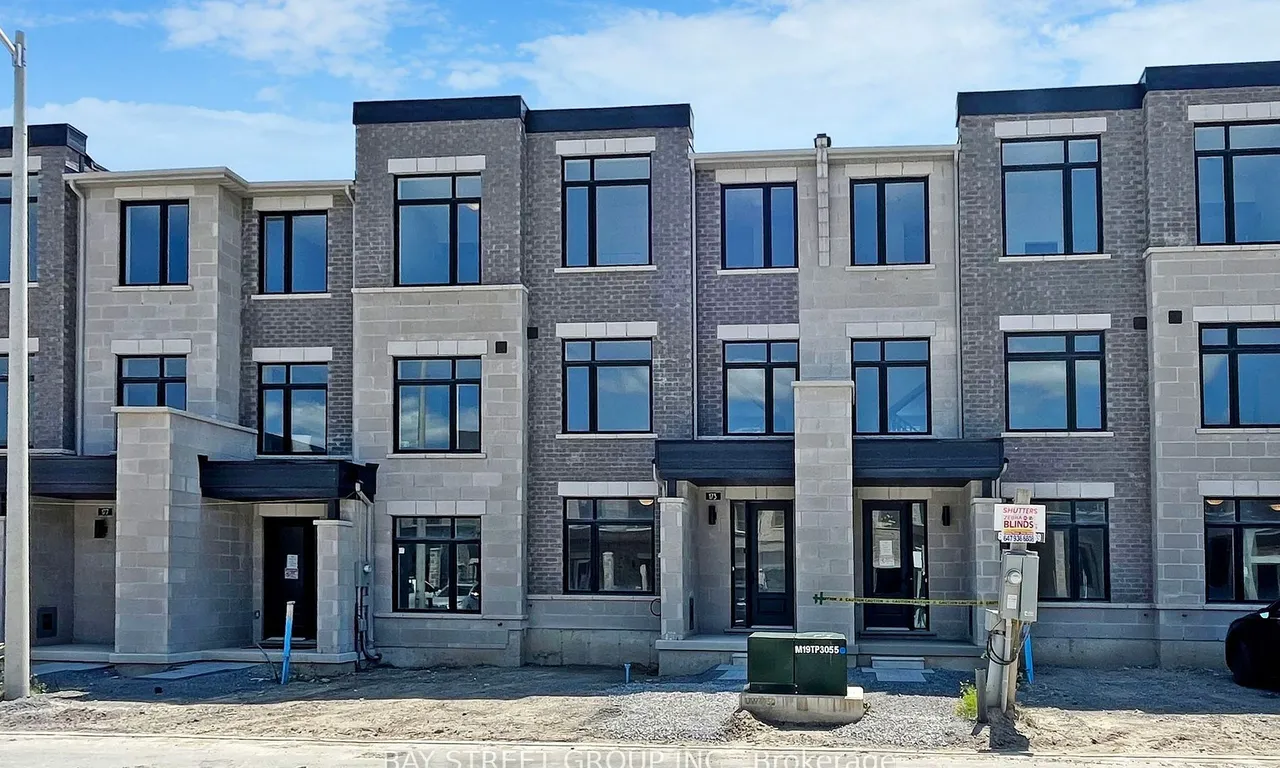 173 Mumbai Dr, Markham, ON L3S 0G5