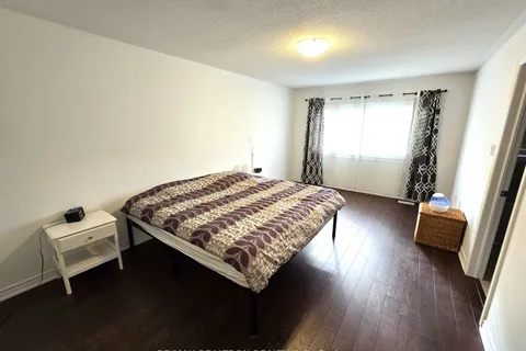 155 Beechborough Cres, East Gwillimbury, ON L9N 0L6