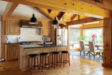 203 North Channel Dr, Georgina, ON L4P 2N2