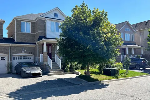 45 Riel Dr, Richmond Hill, ON L4E 4W3
