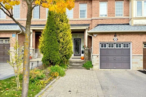 48 Whisperwood Rd, Vaughan, ON L4J 9G6