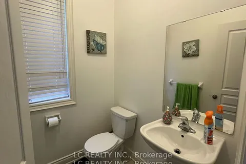 29 Wilfred Murison Ave, Markham, ON L6C 1N7