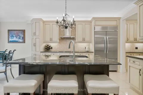 189 Rothbury Rd, Richmond Hill, ON L4S 0E4